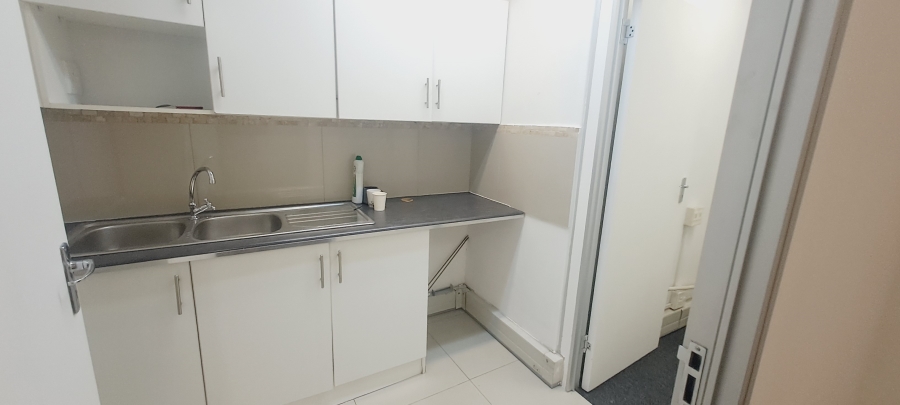 To Let commercial Property for Rent in Tyger Valley Western Cape